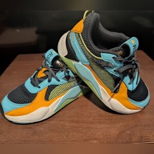 Kids Puma Sneakers *NO BOX*